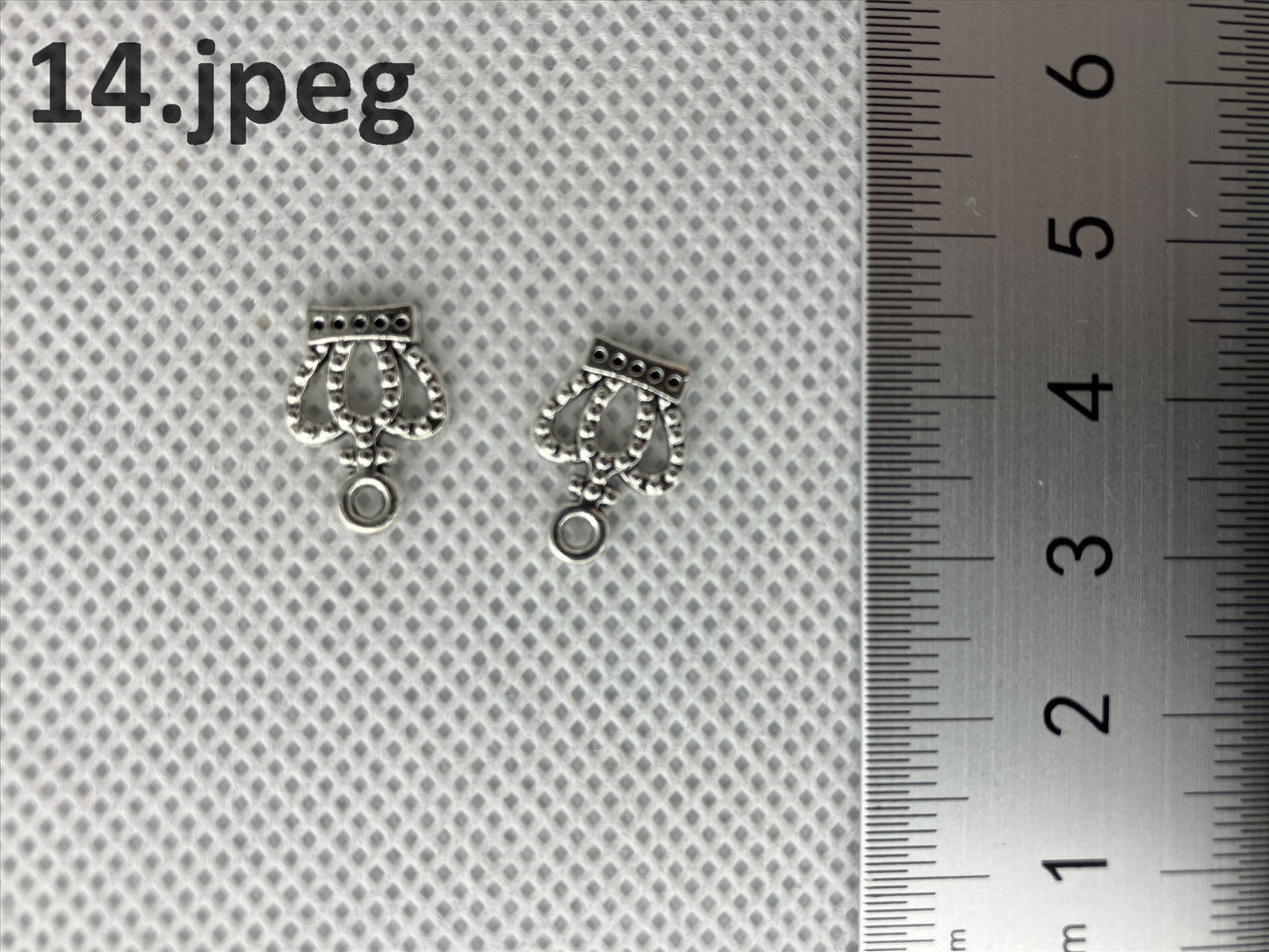 Zinc alloy charms, suitable for necklaces, bookmarks, craft - ArtRemade