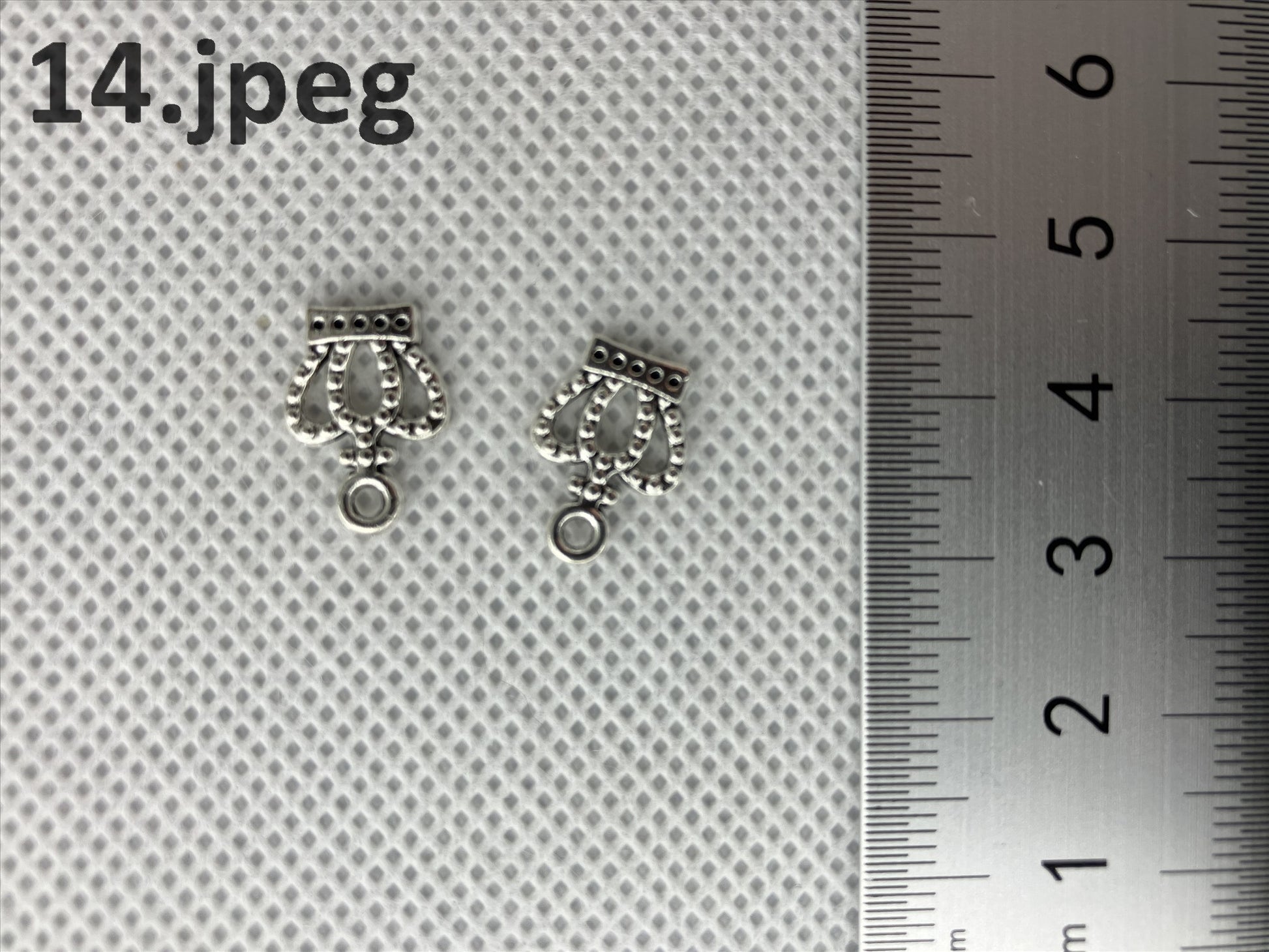Zinc alloy charms, suitable for necklaces, bookmarks, craft - ArtRemade