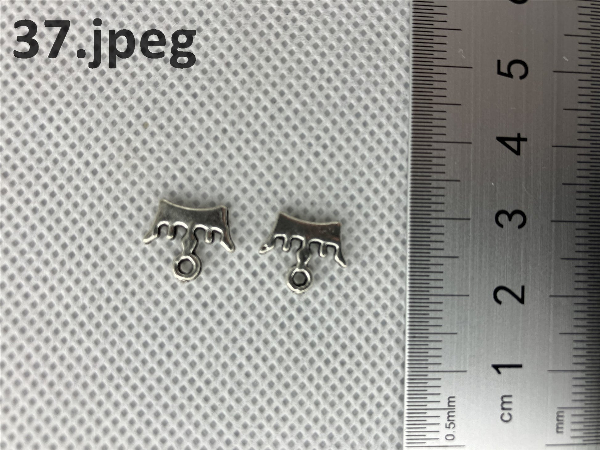 Zinc alloy charms, suitable for necklaces, bookmarks, craft - ArtRemade