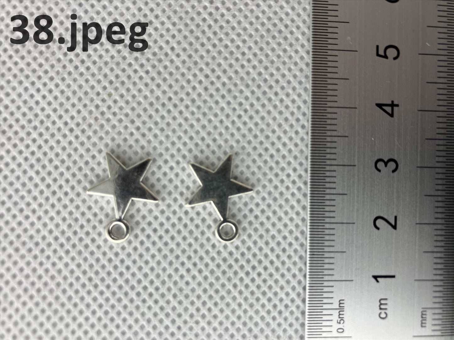 Zinc alloy charms, suitable for necklaces, bookmarks, craft - ArtRemade