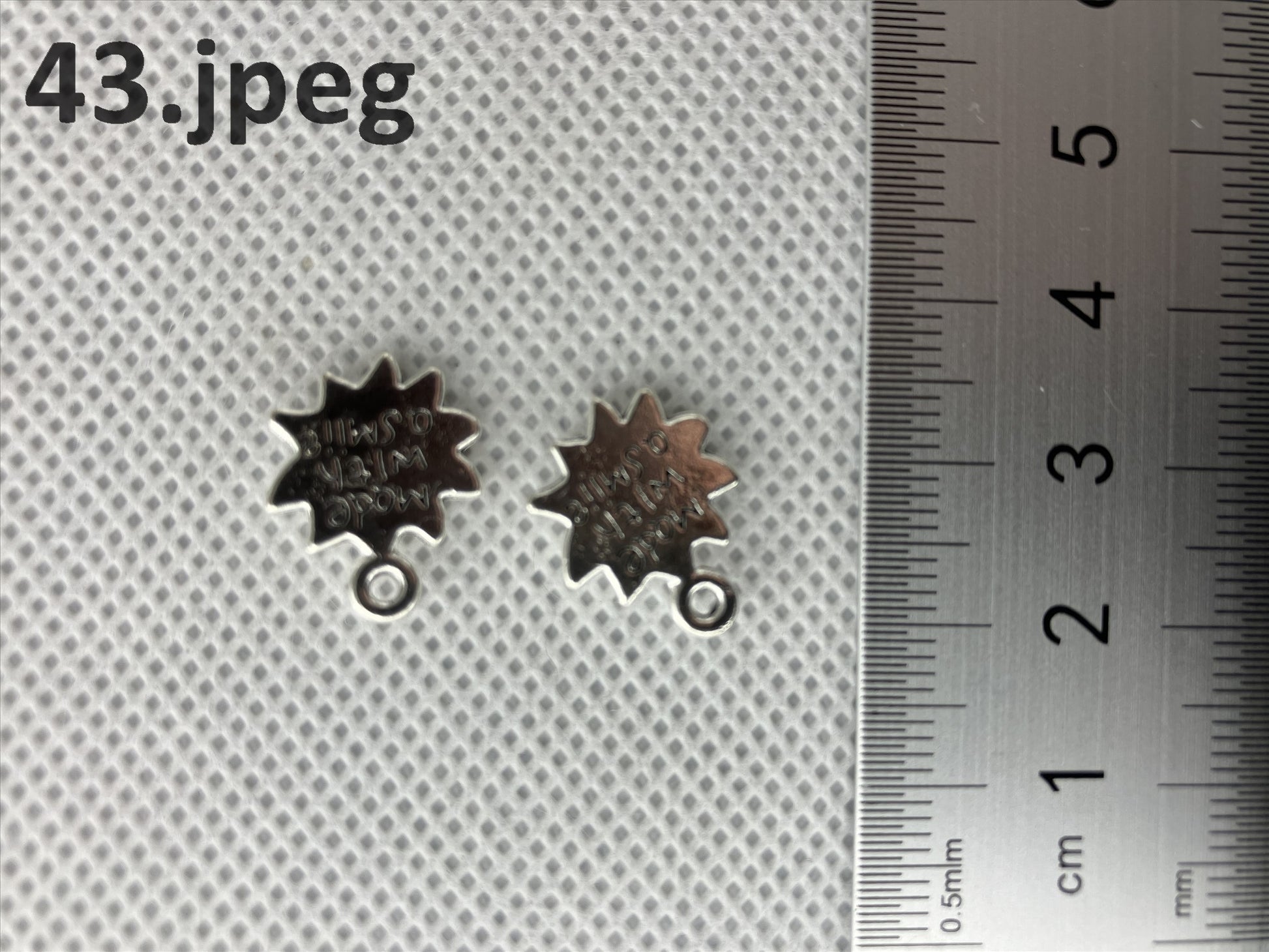 Zinc alloy charms, suitable for necklaces, bookmarks, craft - ArtRemade