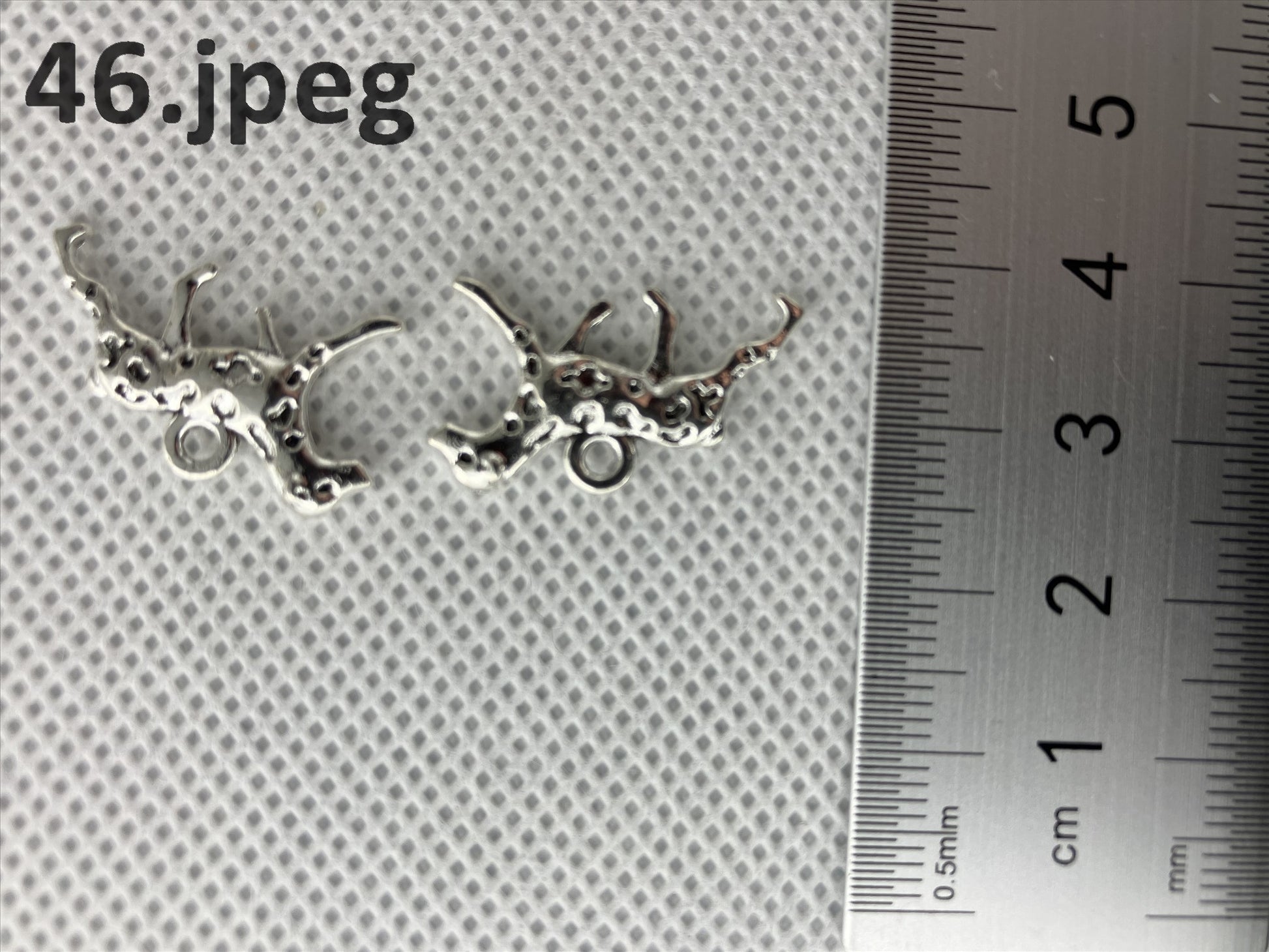Zinc alloy charms, suitable for necklaces, bookmarks, craft - ArtRemade