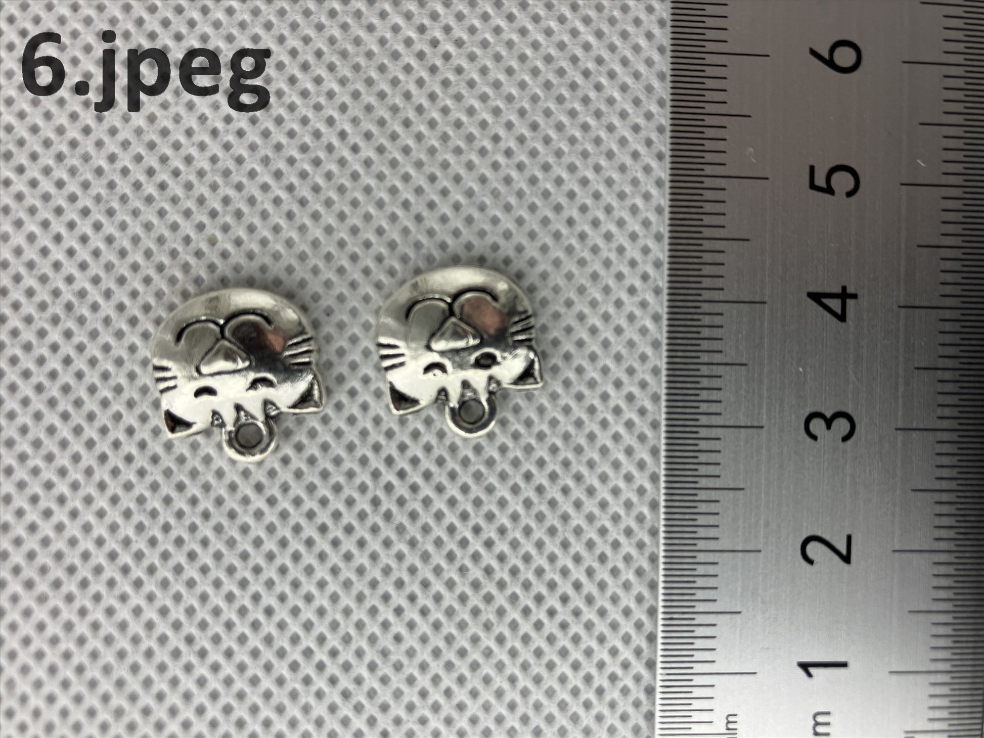 Zinc alloy charms, suitable for necklaces, bookmarks, craft - ArtRemade