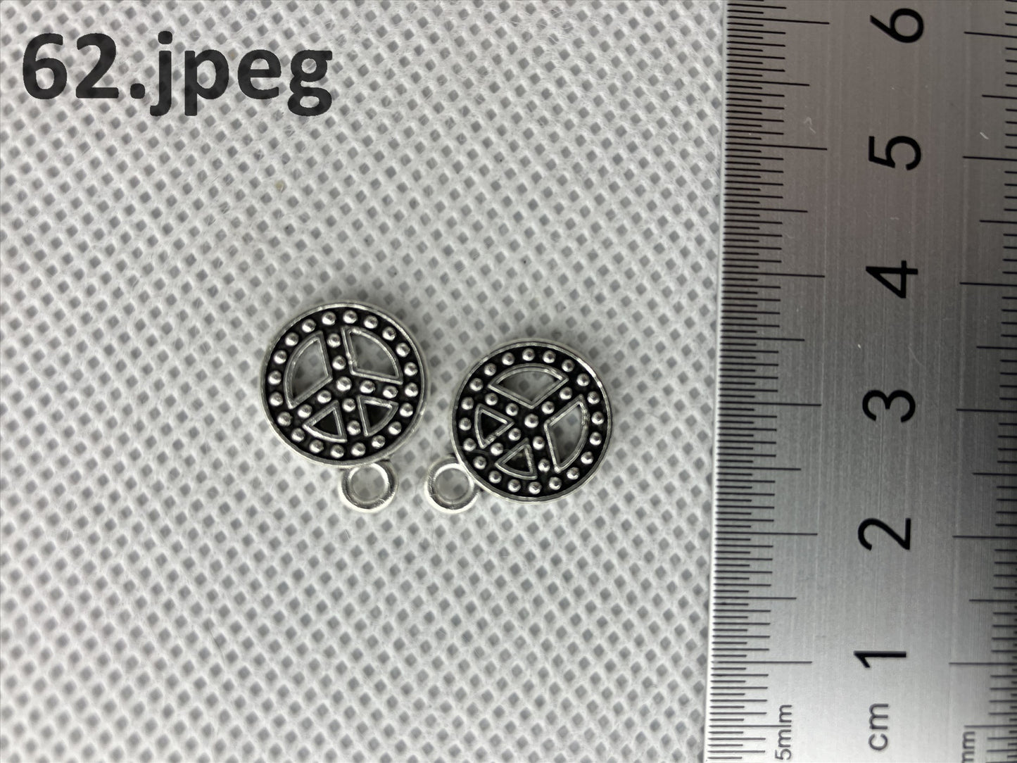 Zinc alloy charms, suitable for necklaces, bookmarks, craft - ArtRemade