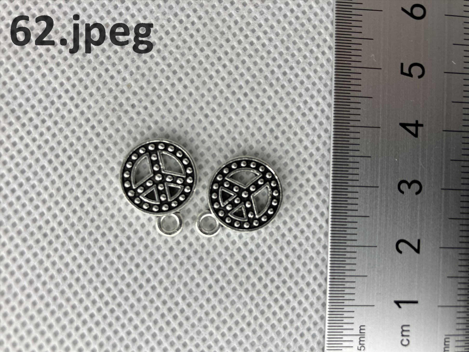 Zinc alloy charms, suitable for necklaces, bookmarks, craft - ArtRemade