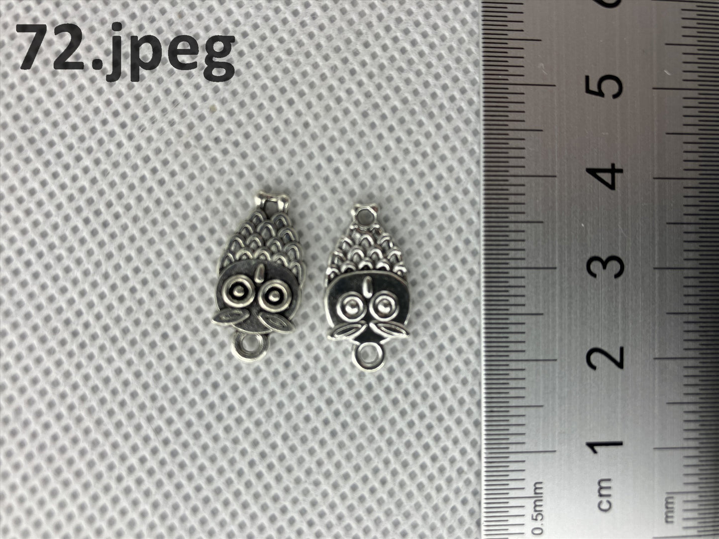 Zinc alloy charms, suitable for necklaces, bookmarks, craft - ArtRemade
