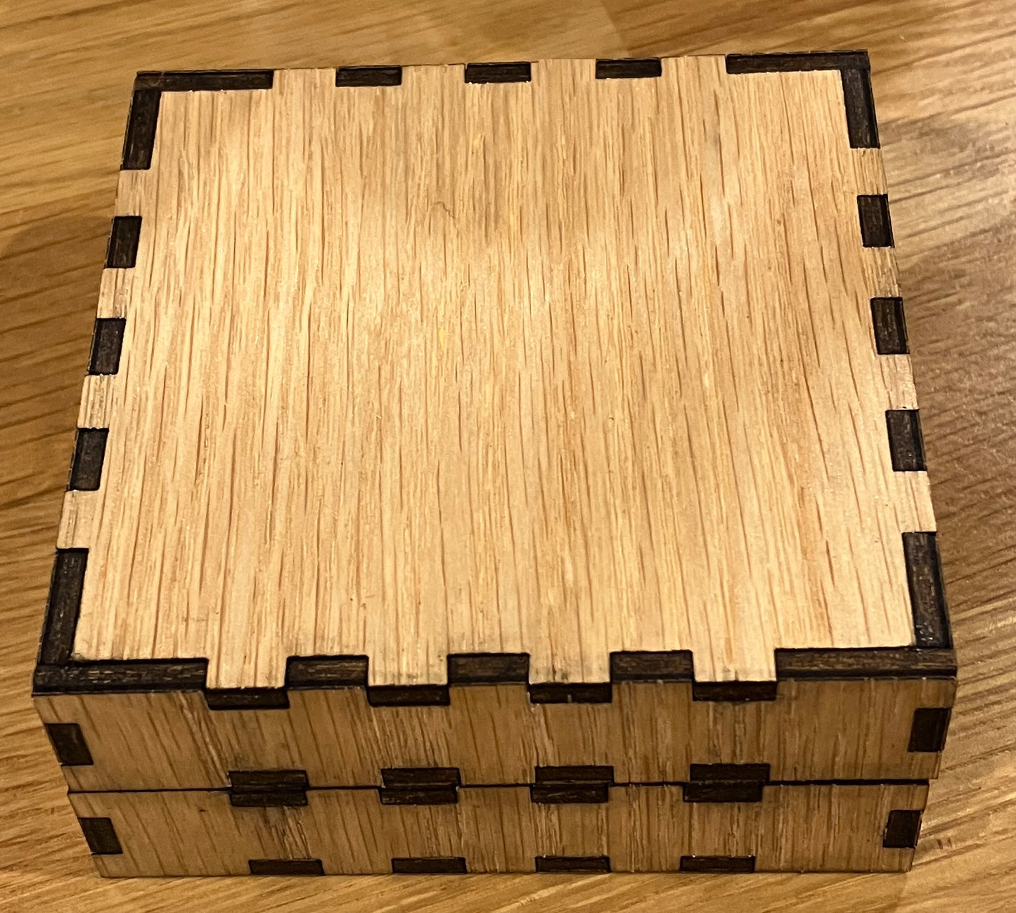 Custom made dice boxes, laser cut, made to order, 3mm MDF ready to paint. Great gift for any board gamer - ArtRemade